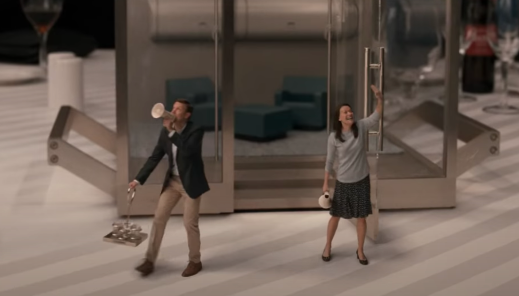 A miniaturised couple from the movie Downsizing